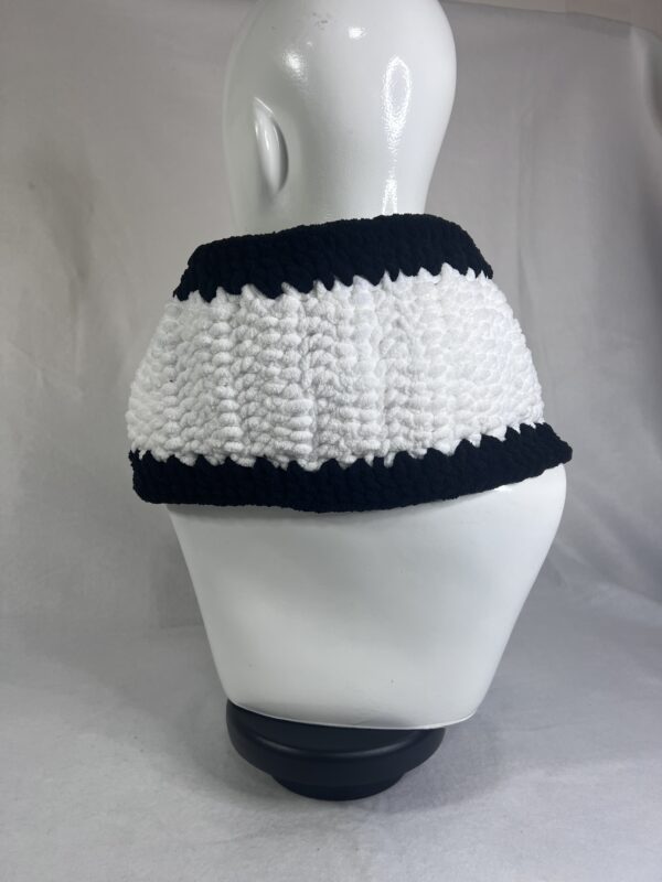 Cowl 101 - Image 4