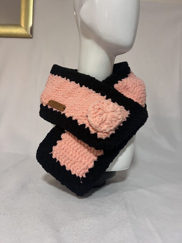 Cowl 104