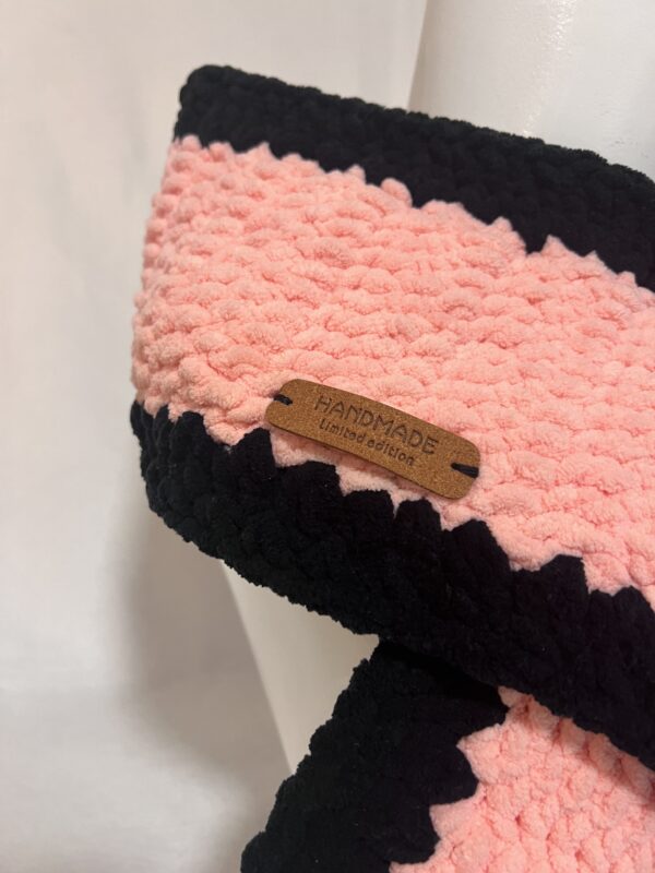 Cowl 104 - Image 3