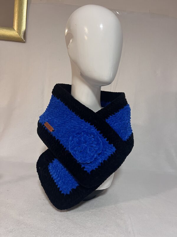 Cowl 103